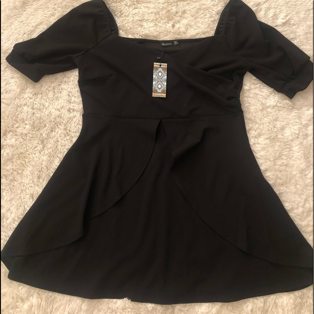 BOOHOO dress!!